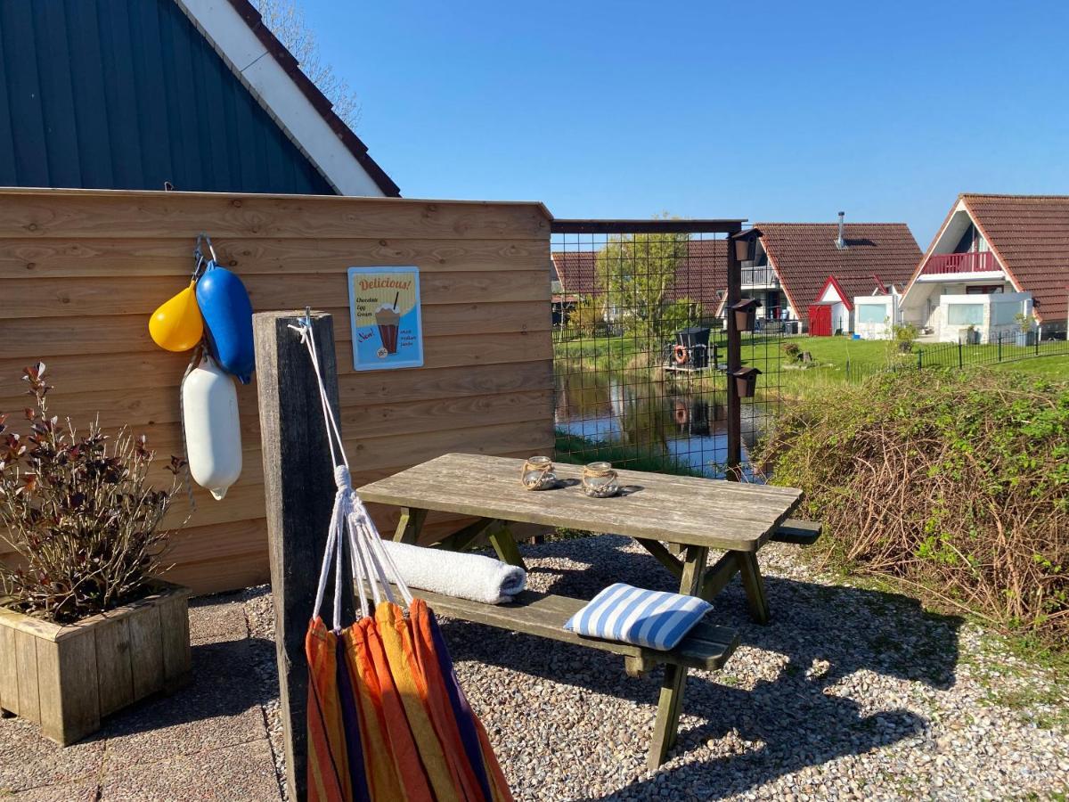 De Lauwersmeer Vogel Mit Eingezaeuntem Garten Anjum Eksteriør billede